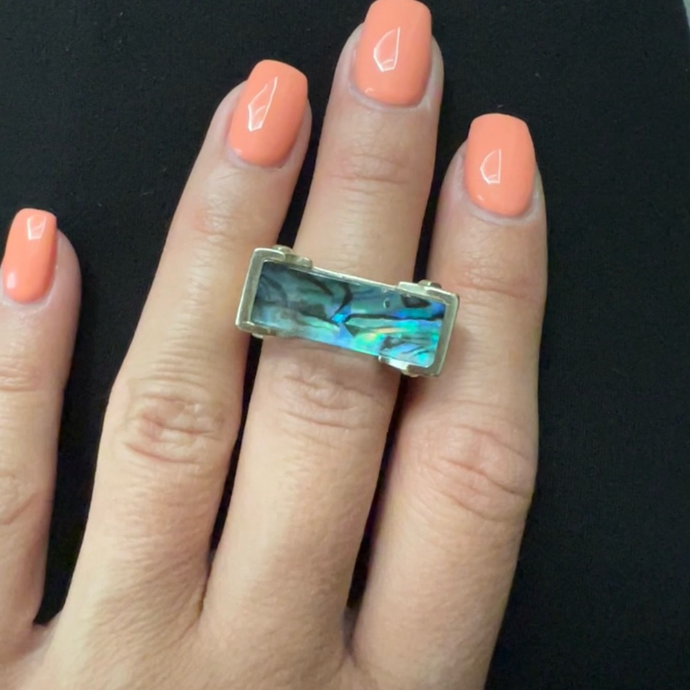 Kendra Scott Ring